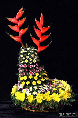 插花藝術(shù)欣賞之菊花篇(組圖)