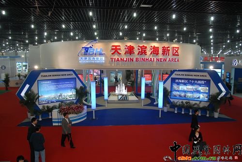 ���I���^