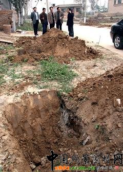 �������h�S�f������＾ֲ��߳�