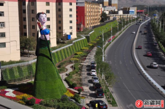 飛天 雕塑 被批 毀壞 市容 拆除 中國風景園林網(wǎng)