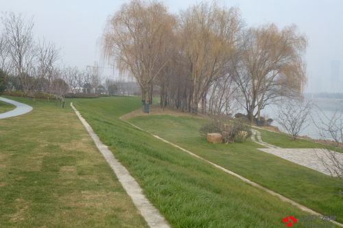 南京全面打造國內(nèi)首條長江百里濱江風光帶