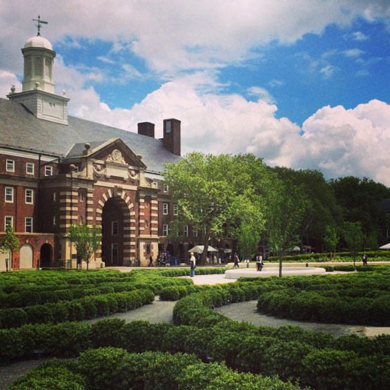 紐約市區一處遠離煩囂的靜地~總督島