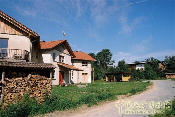 低碳生活——德國Sieben Linden生態(tài)村