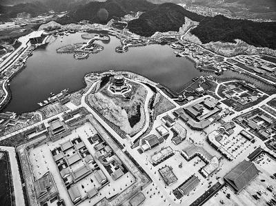 空中俯瞰“圓明新園”的“福海”