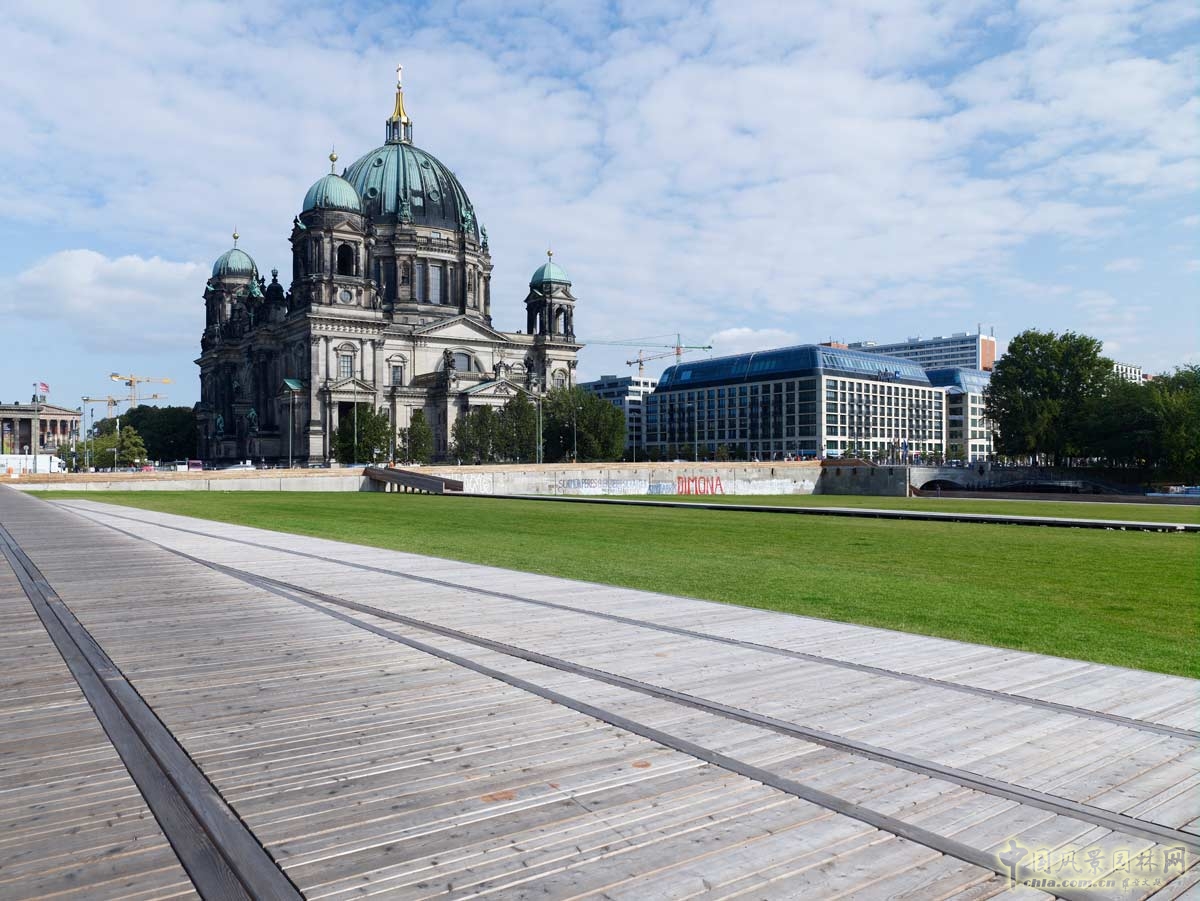 德國柏林人民宮外圍空間景觀改造設(shè)計