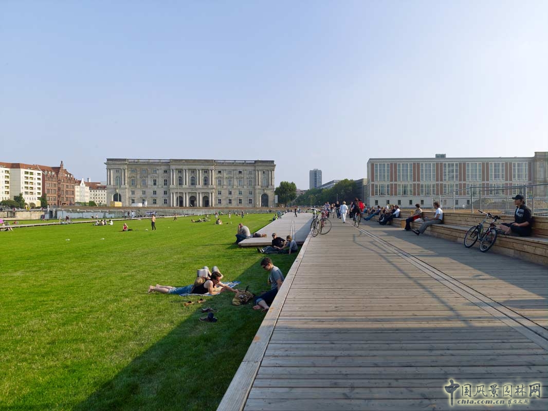 德國柏林人民宮外圍空間景觀改造設計