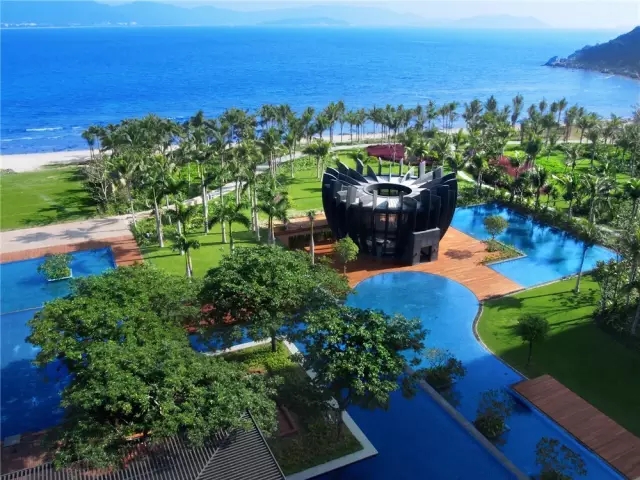 海南太陽灣柏悅：抑制不住“洪荒之力”愛上這里的椰林沙灘