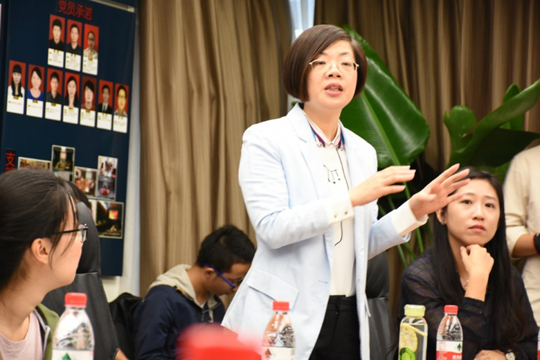 上海交通大學(xué)組織2016級(jí)新生赴上海景觀企業(yè)參觀交流