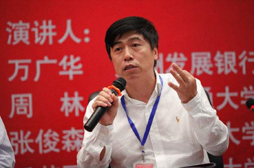 萬廣華：要注意城市化速度高于預(yù)期的風(fēng)險