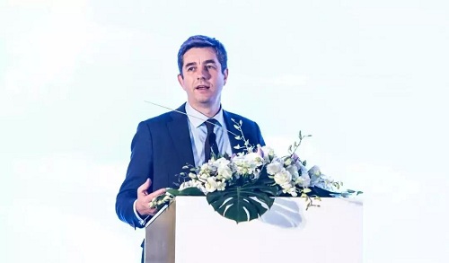 2019胡潤(rùn)百富丨孫虎先生榮獲最受青睞華人設(shè)計(jì)師