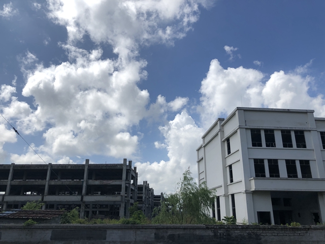 實地探訪擱淺的余姚特色小鎮:資金斷裂、廠房爛尾