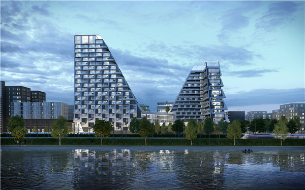 Looping Towers：