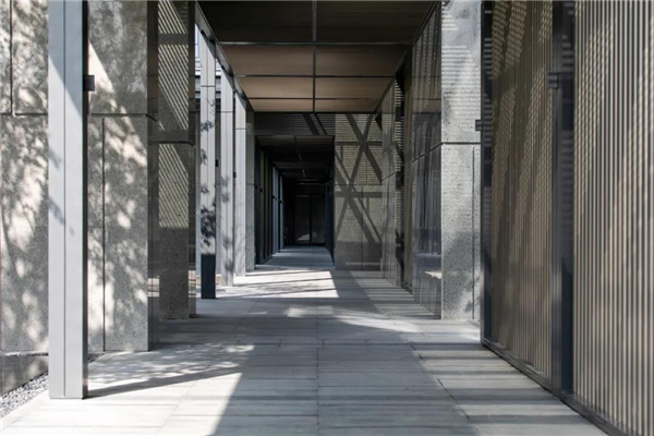 朗道國際設計丨融創濱江壹號院大區