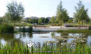 德法景觀考察:法國巴黎克里希?巴蒂尼奧勒公園(圖)