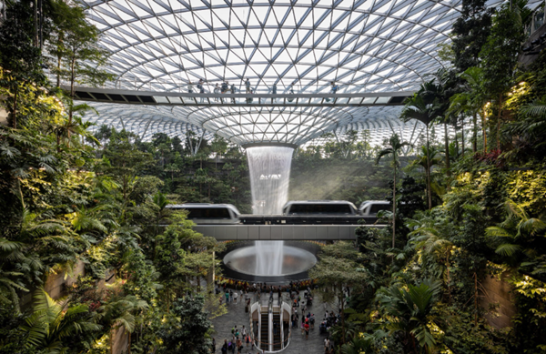 航文旅商融合 打造高品質(zhì)人文機(jī)場新空間